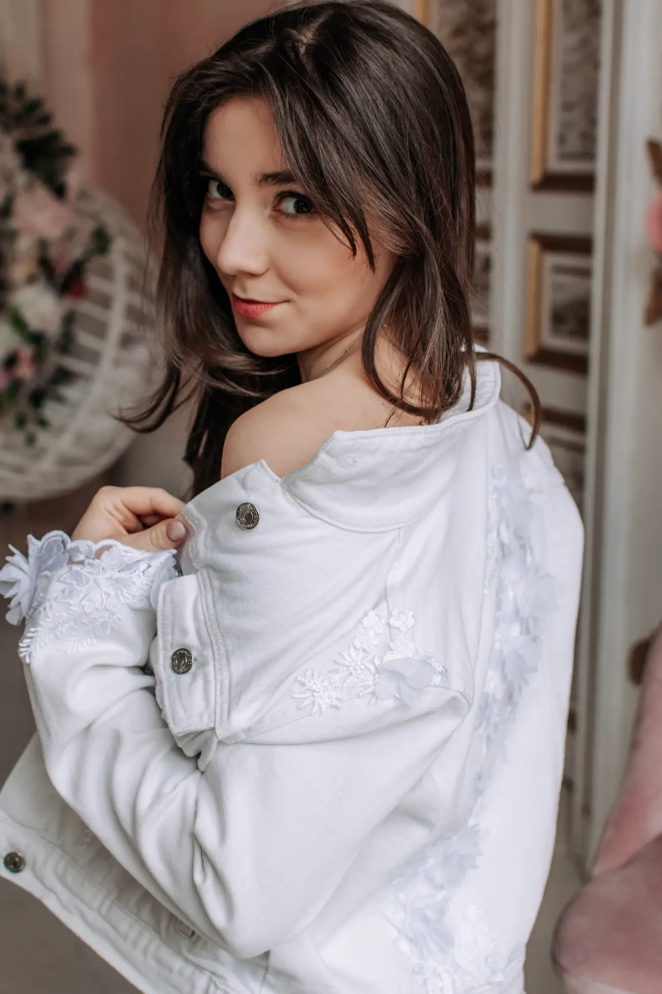 Liliarm modell - Dömötör Anna