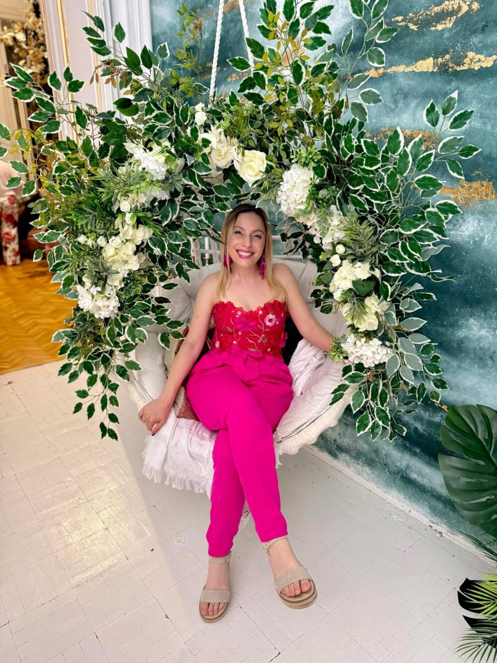 img_2548 MIRI fűző virágos csipkével szalagos hátrésszel XS-S