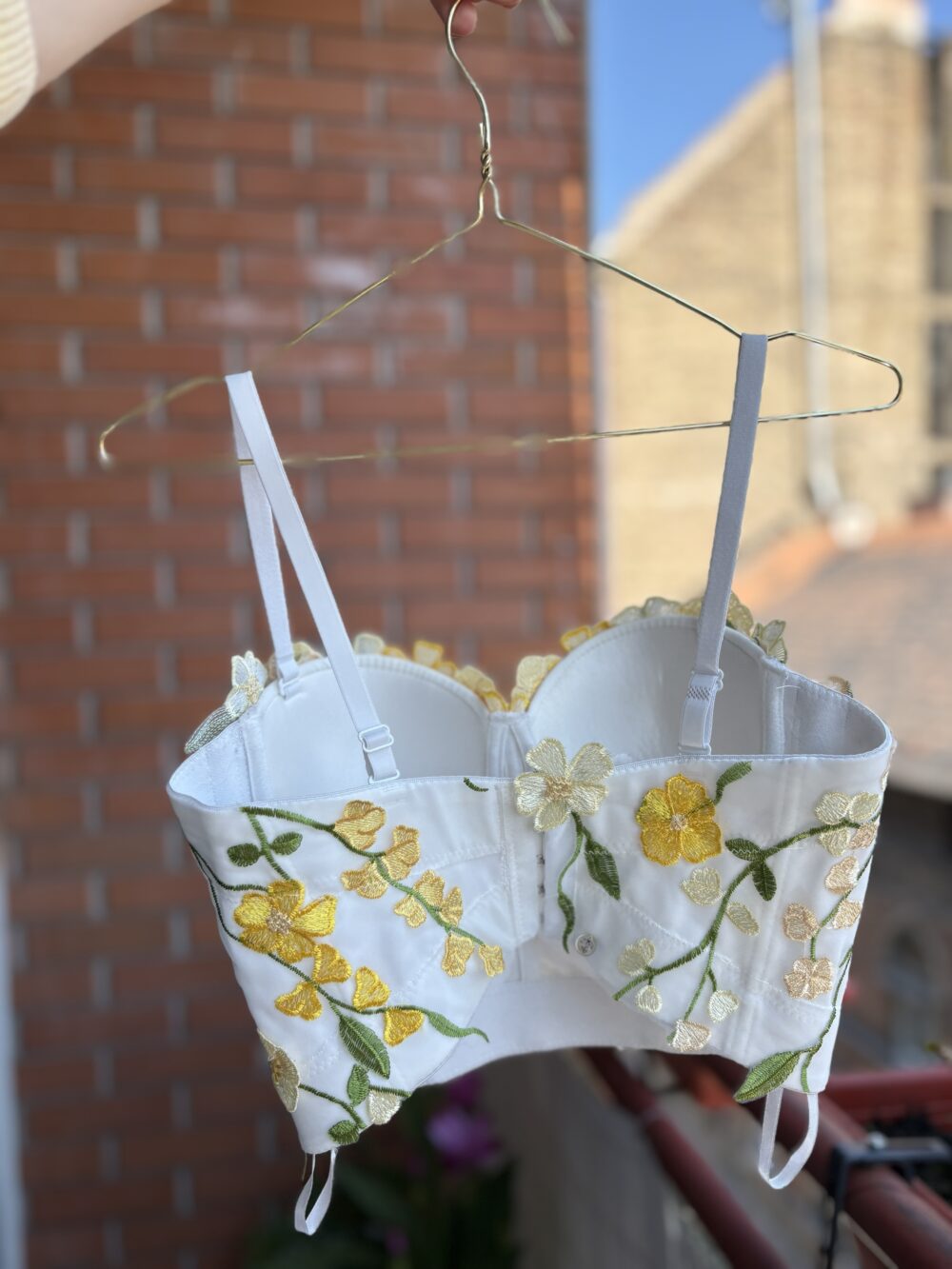 Napfény liliom fűző - sárga fűző