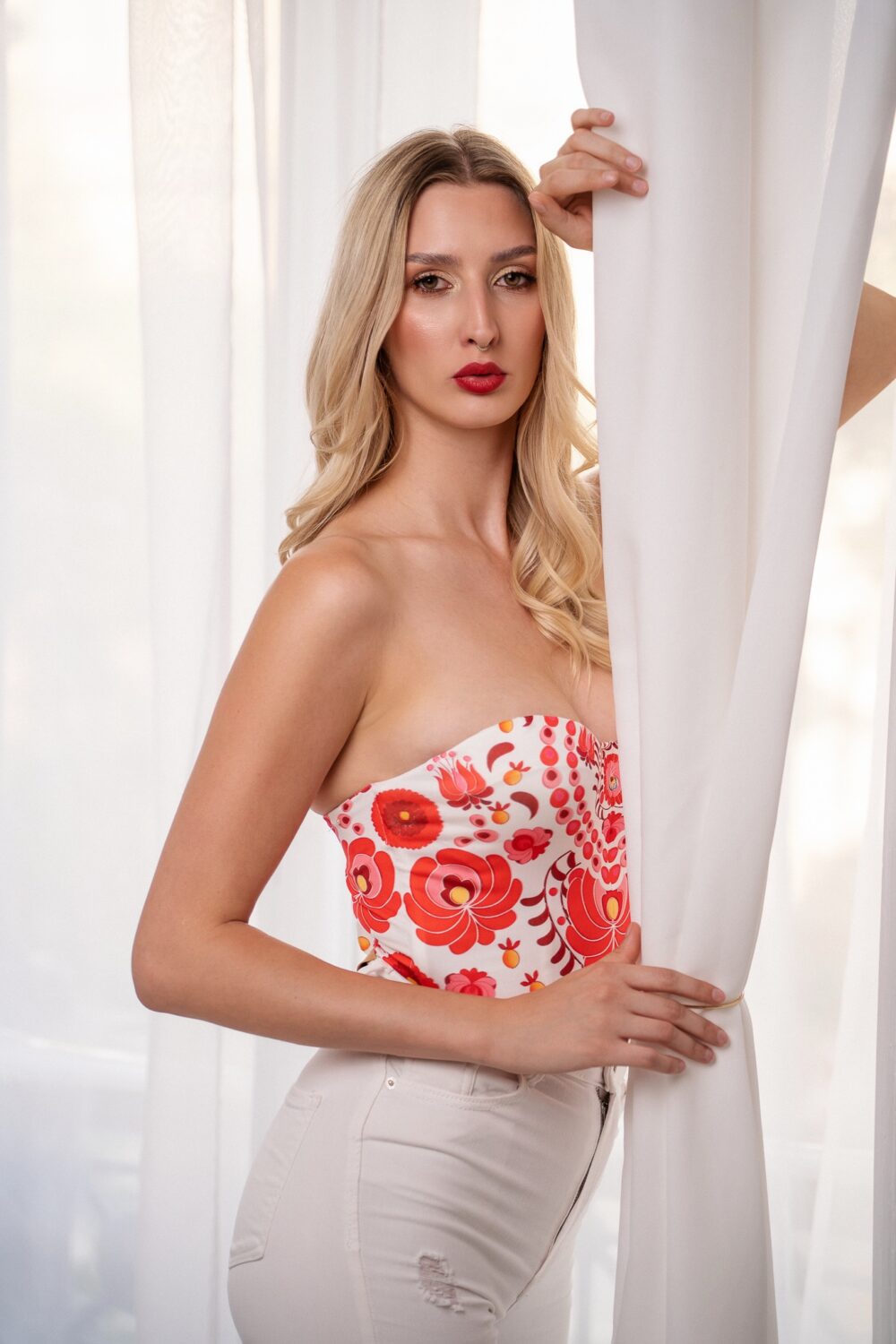 Korall Menyecske fűző - S