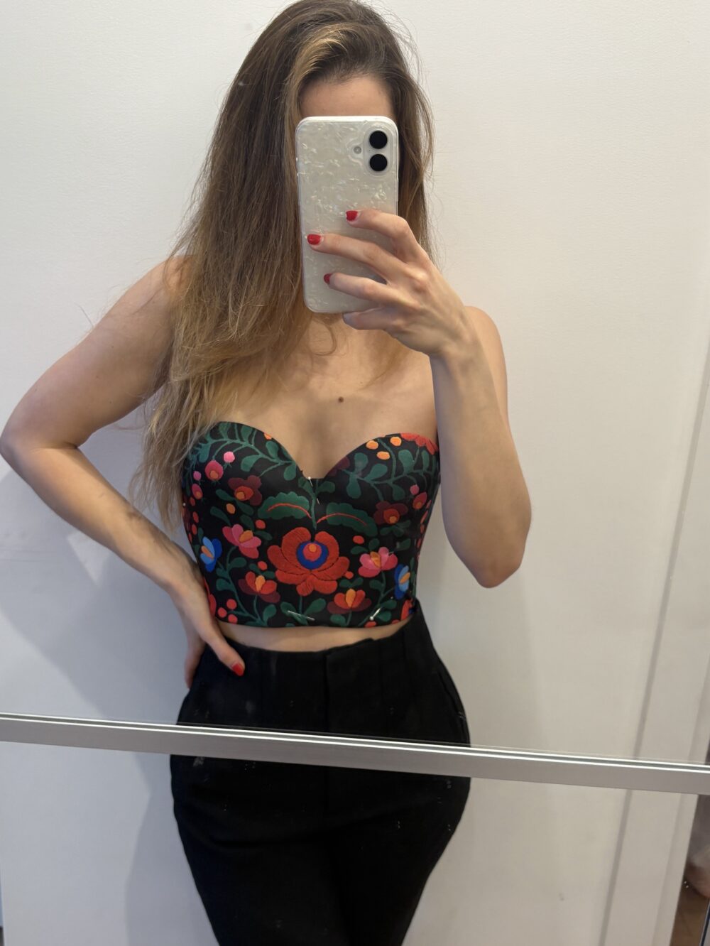 Fekete Menyecske fűző - S